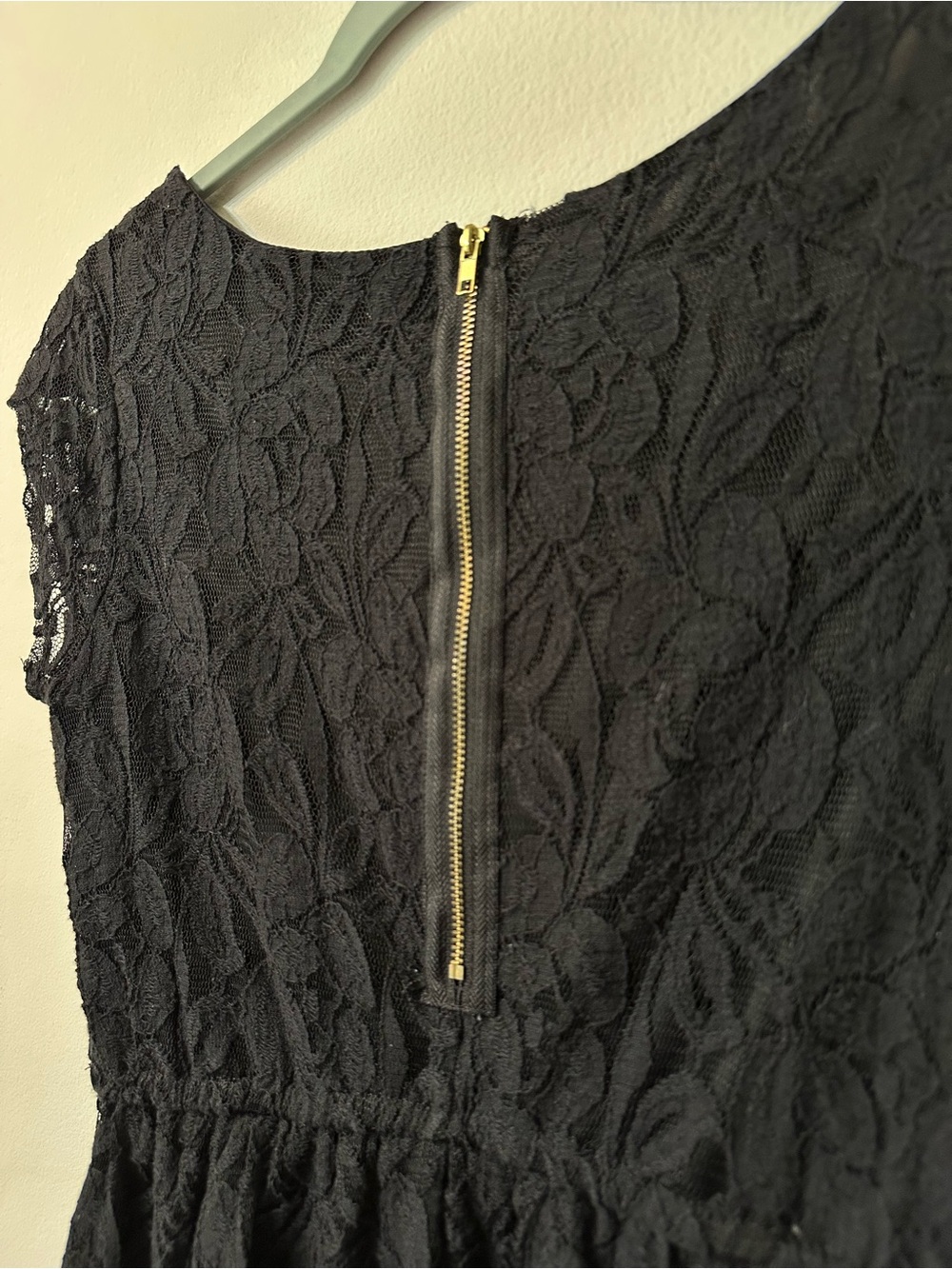 Xhilaration Black Lace Fit & Flare Dress Scoop Neck Cap Sleeve Short S/P - Picture 6 of 8